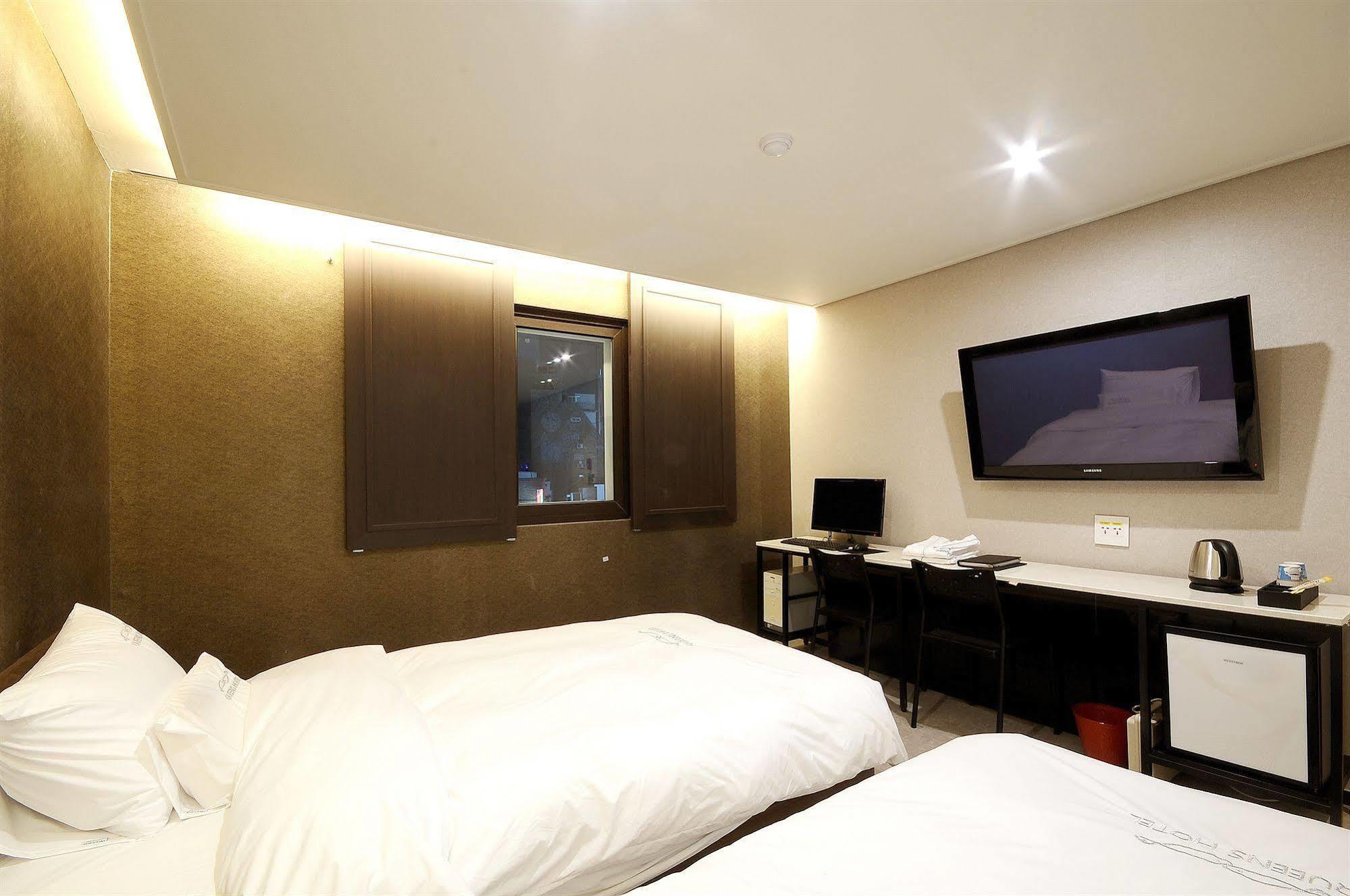 Queens Hotel Seomyeon Busan Ngoại thất bức ảnh