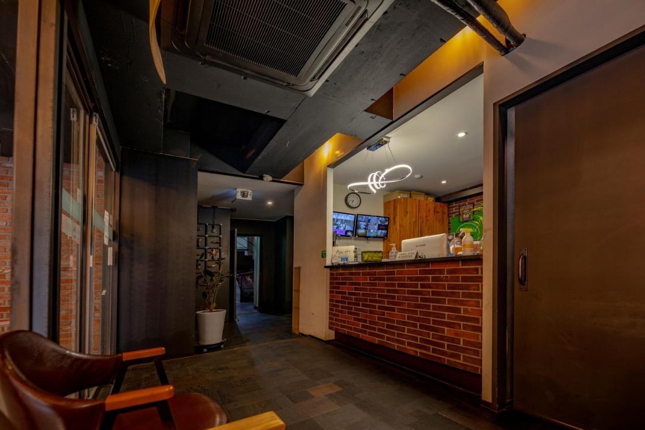 Queens Hotel Seomyeon Busan Ngoại thất bức ảnh
